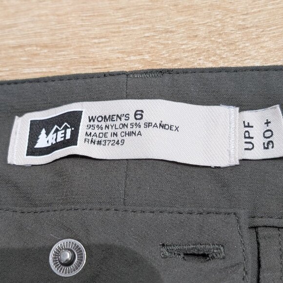 REI Hiking/Cargo Women's Pant, relaxed fit, 50 UPF, size 6 - Picture 5 of 7